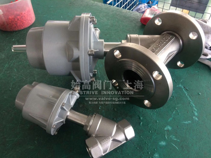 �X�Ͻ��ӽ����y